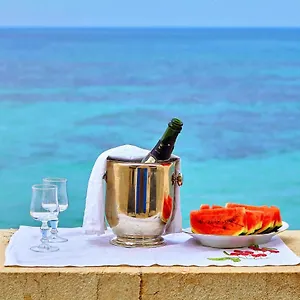 Apartment Be Mediterraneo, In Centro Sul Mare - In The Center Front - 80 Mq, Trapani