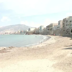 Apartment Tra Mare E Storia, Trapani